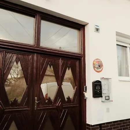 Kishaz Apartment Eger